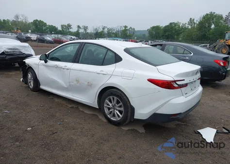2025 Toyota Camry Le из США, поврежденный, VIN 4T1DAACKXSU587395